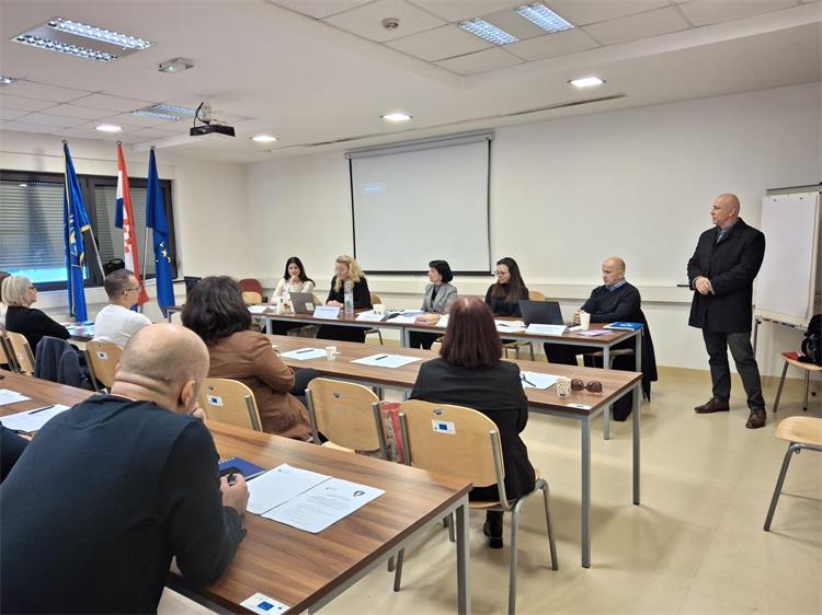 Slika /02_vijesti/2025/12 - prosinac/nives/dde7d2db-c7ec-45ad-9576-0825406f685d.jpeg